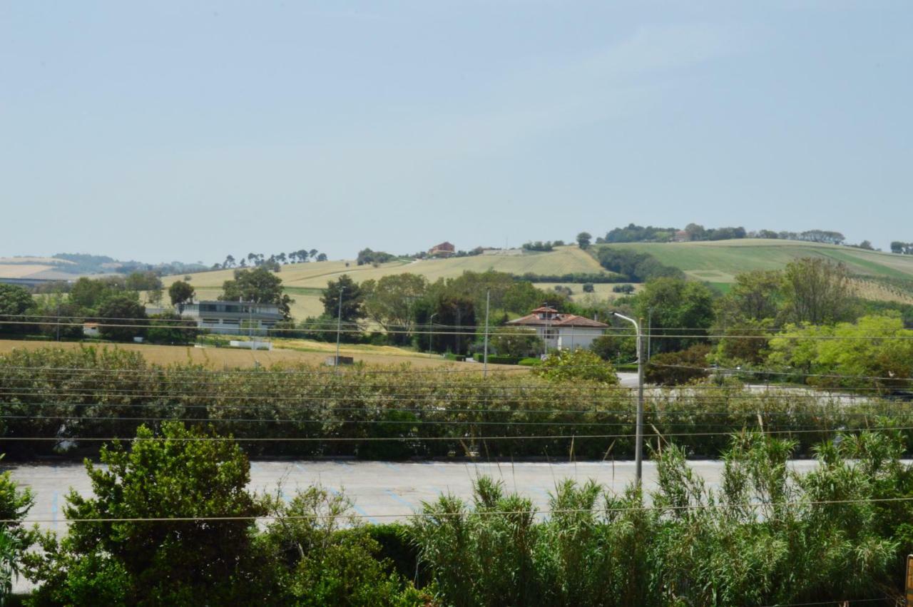 Hotel Perla Senigallia Dış mekan fotoğraf