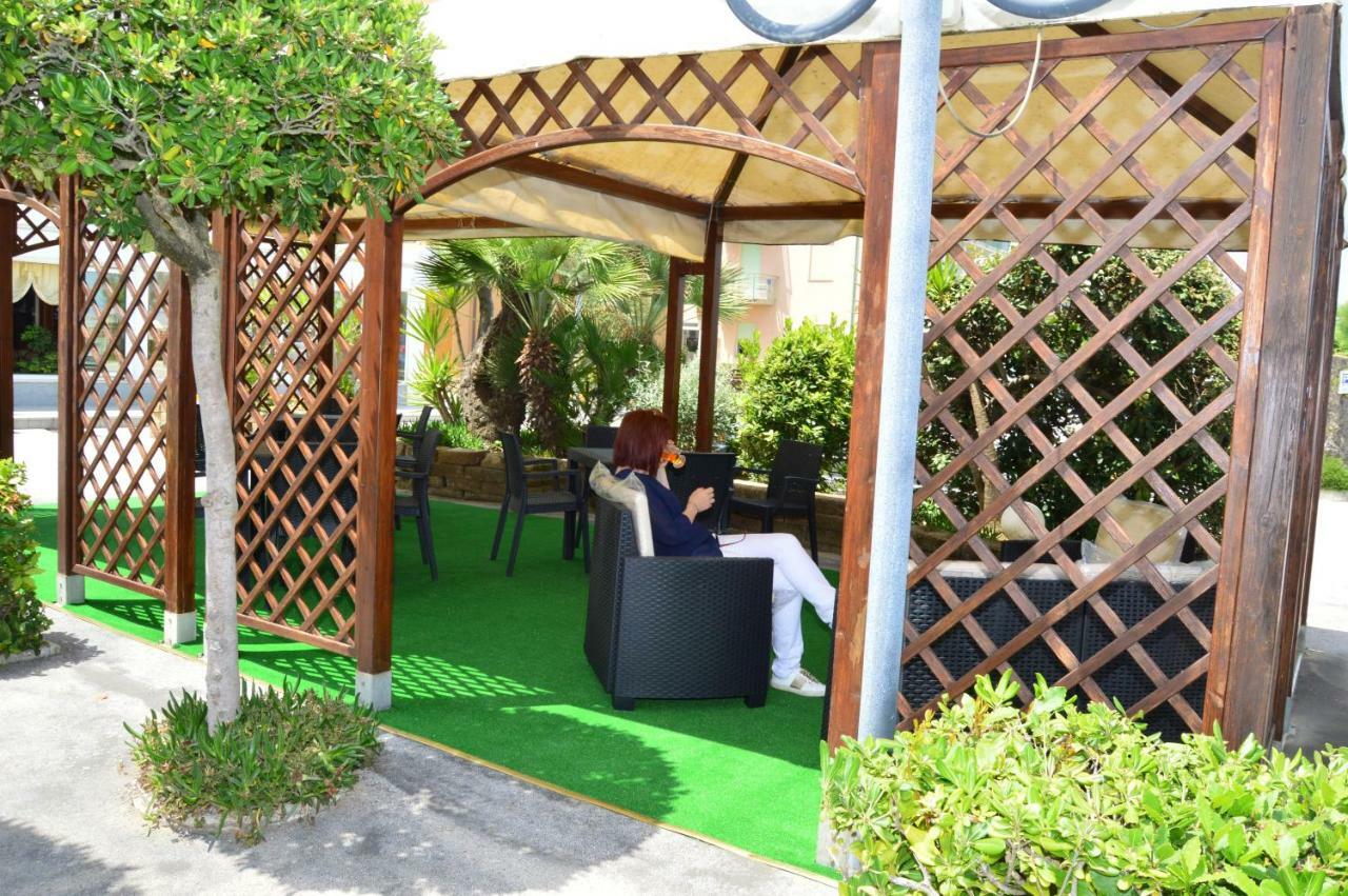 Hotel Perla Senigallia Dış mekan fotoğraf