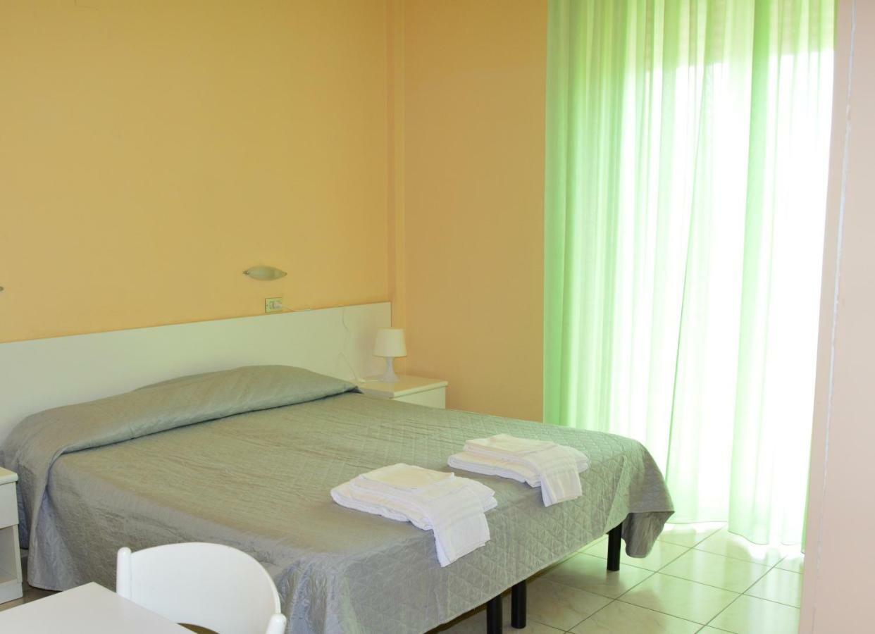 Hotel Perla Senigallia Dış mekan fotoğraf