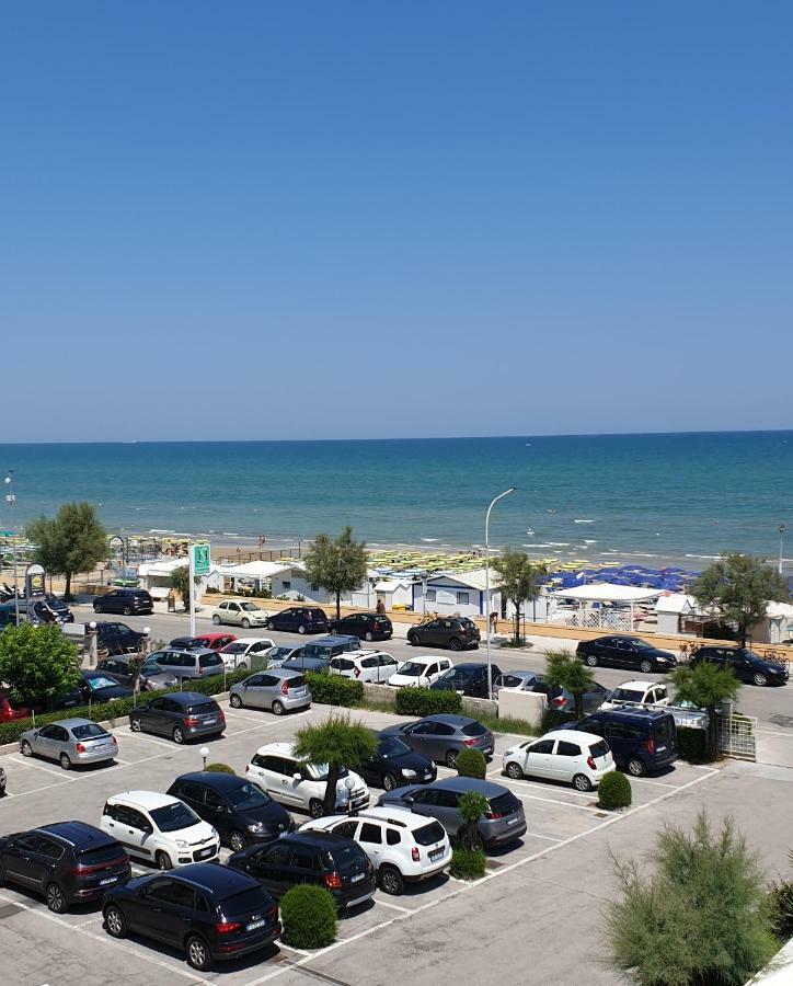 Hotel Perla Senigallia Dış mekan fotoğraf