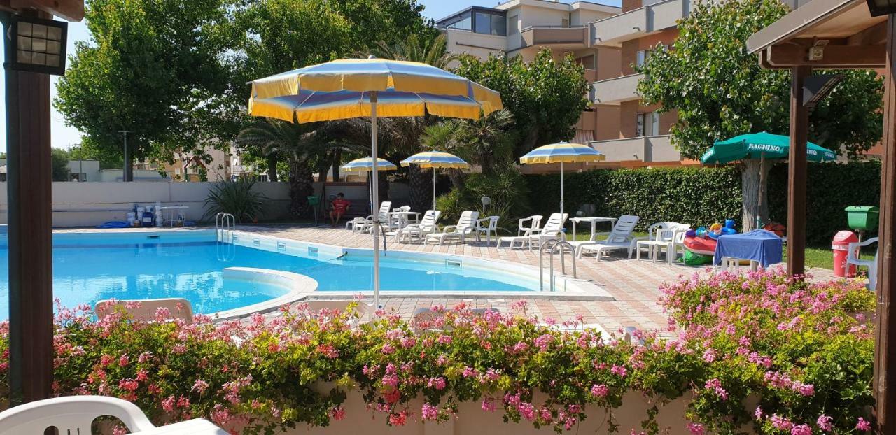 Hotel Perla Senigallia Dış mekan fotoğraf